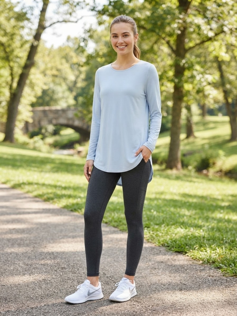 Under Armour Women's Pale Blue Long-Sleeve Scoop Neck Top
